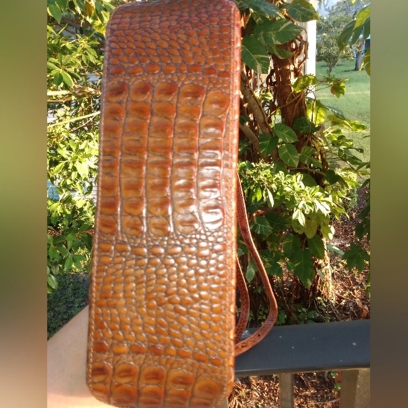 Brahmin Brown Leather Barrel Bag - Picture 9 of 12